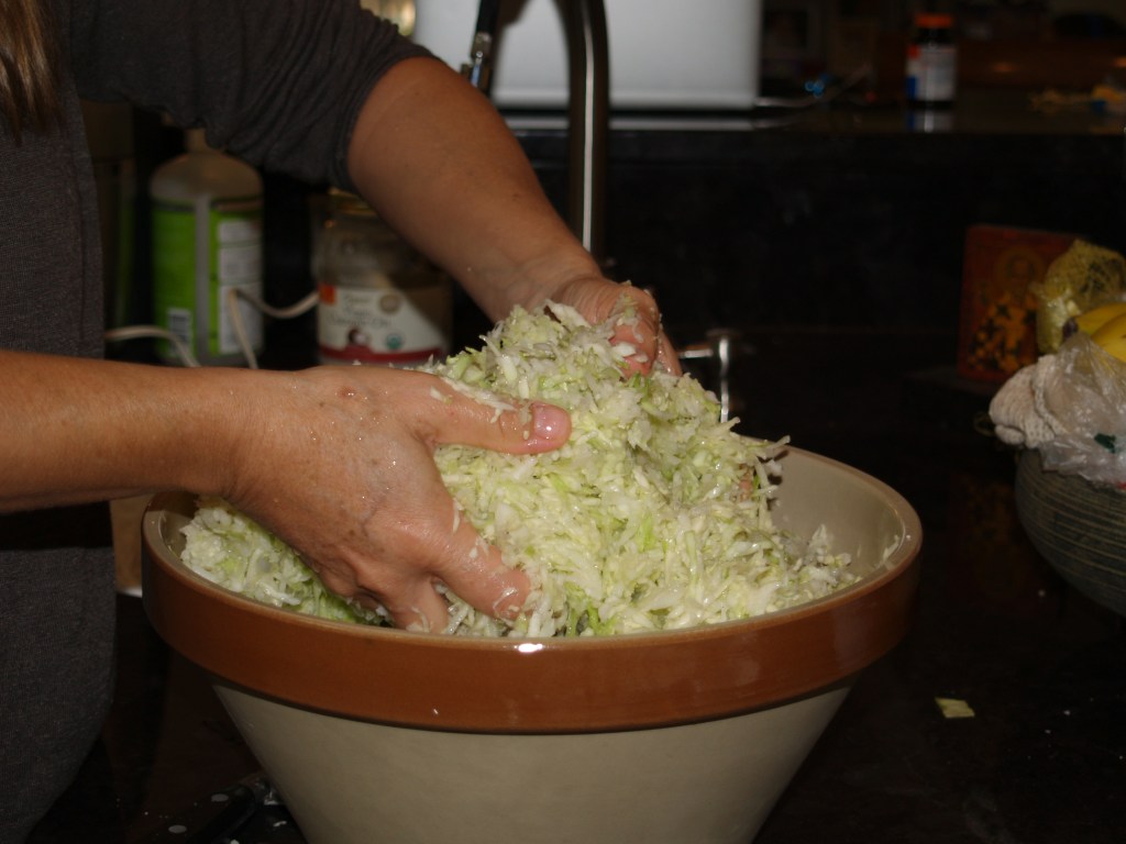 mixing the sauerkraut