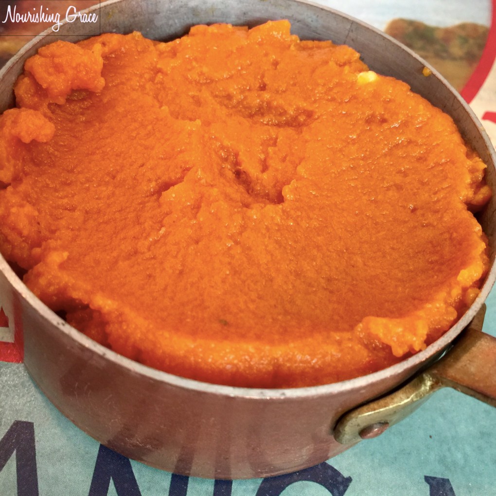 Paleo Pumpkin Pancakes